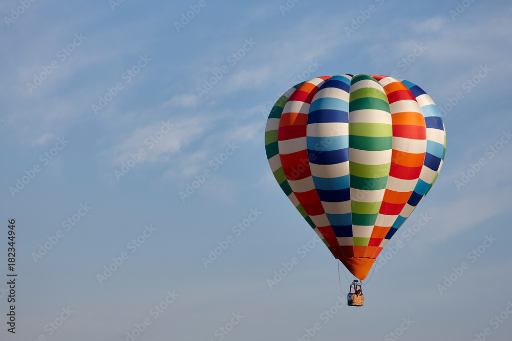 Obraz premium 佐賀バルーンフェスタの熱気球