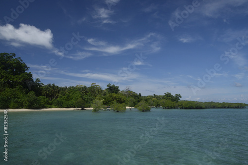 INCREDIBLE BEACH