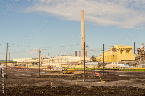 oil refinery plant photo