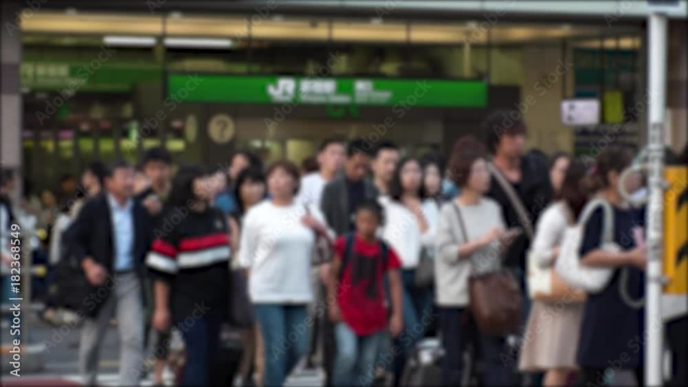 Japan Tokyo Shinjuku people crossing the road Japan Tokyo Shinjuku people crossing the road