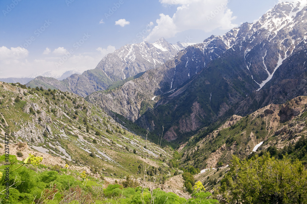Chimgan mountains, Uzbekistan Chimgan mountains, Uzbekistan