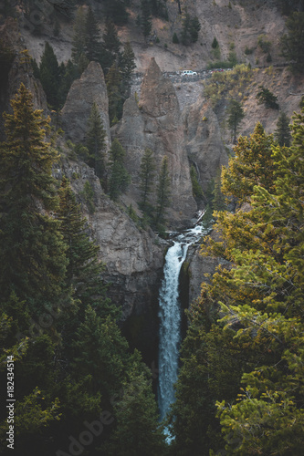 Fototapeta Naklejka Na Ścianę i Meble -  Yellowstone waterfalls summer
