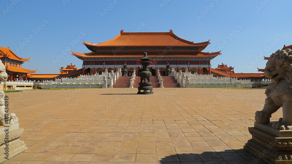 Fototapeta premium Templo Nan Hua, Bronkhorstspruit, Sudáfrica