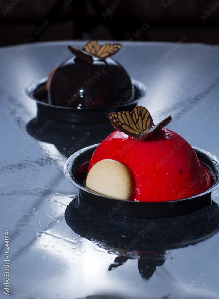 Ταπετσαρία French pastry small ball cakes made with fresh strauberry and truffel creme