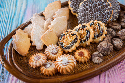 Tasty different cakes set o...