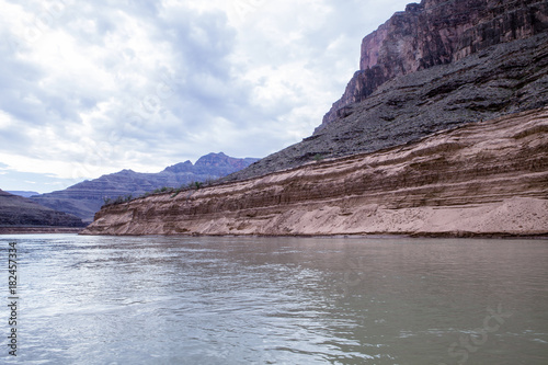 Fototapeta Naklejka Na Ścianę i Meble -  Receding water levels at the Grand Canyon