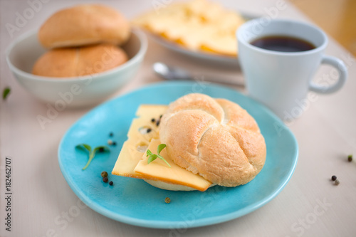 Käsebrötchen photo