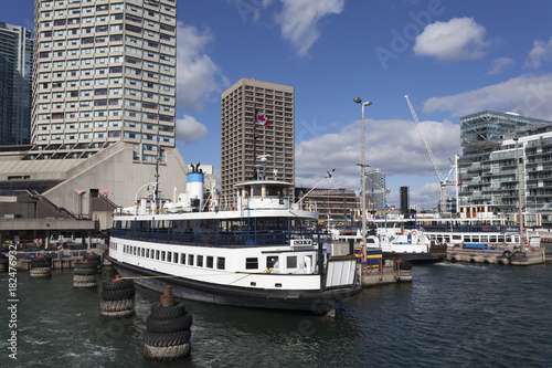 Photography Toronto ferry terminal