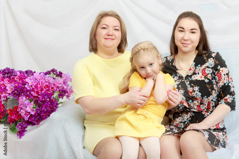 The mother with two daughters is the eldest and the youngest. The mother with two daughters is the eldest and the youngest.