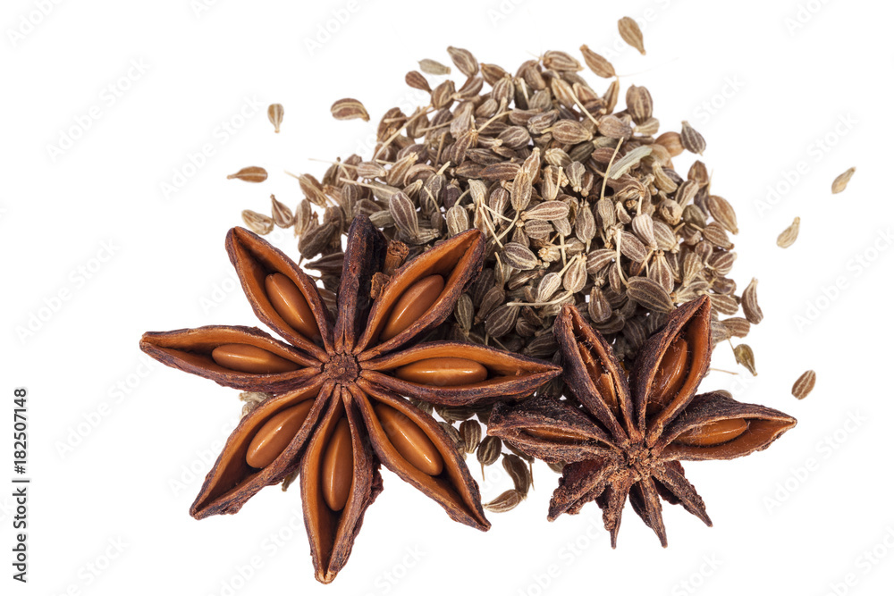 Obraz premium Stars of dried anise (Illicium verum) isolated on white background