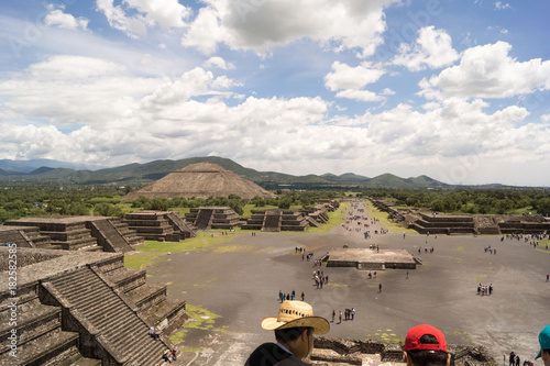 teotihuacan pyramids photo