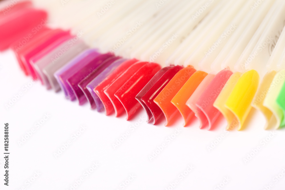 nails reconstruction