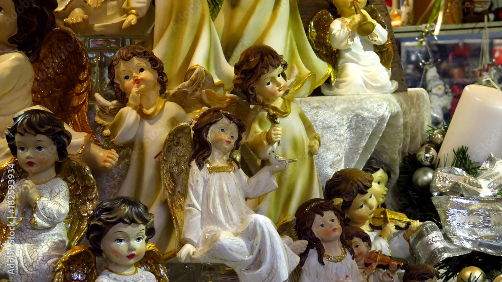 Fototapeta premium Decorative Christmas Angels at Christmas Market