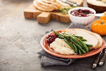 Thanksgiving plate with turkey, mashed potatoes and green beans