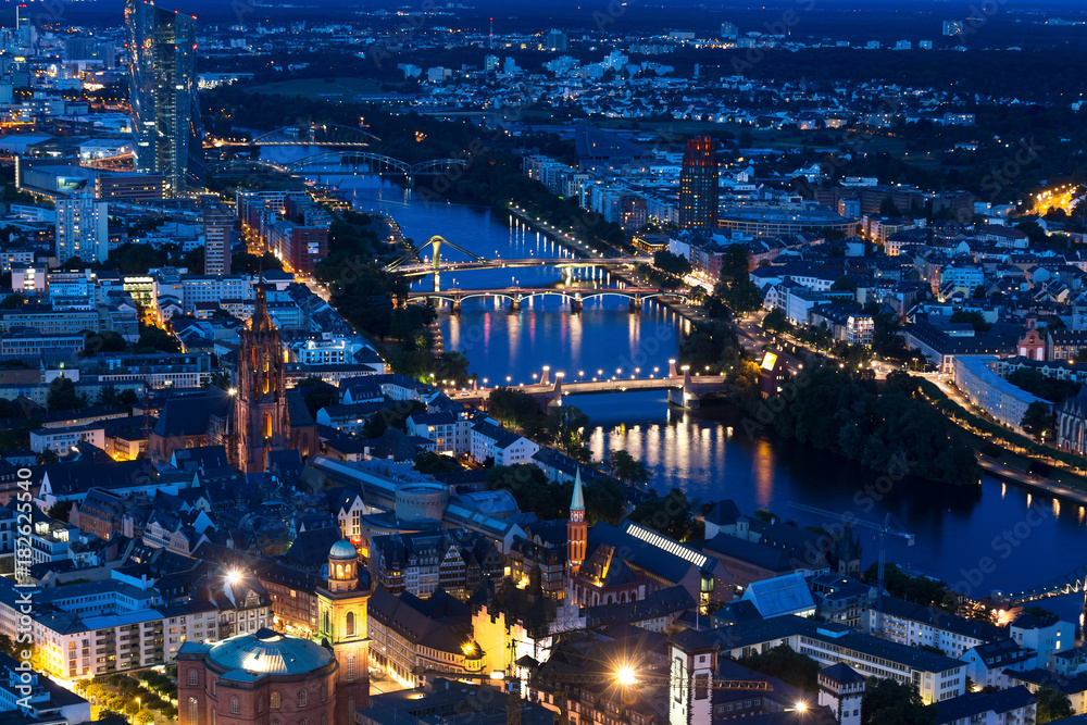 Fototapeta premium frankfurt cityscape from above at night