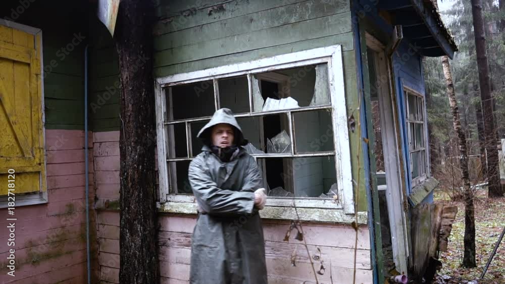 freezes homeless near the ruined building freezes homeless near the ruined building