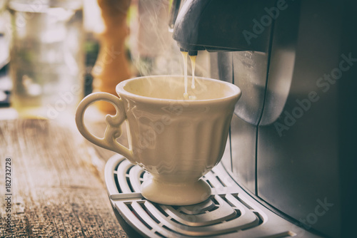 Obraz na płótnie Coffee machine making coffee
