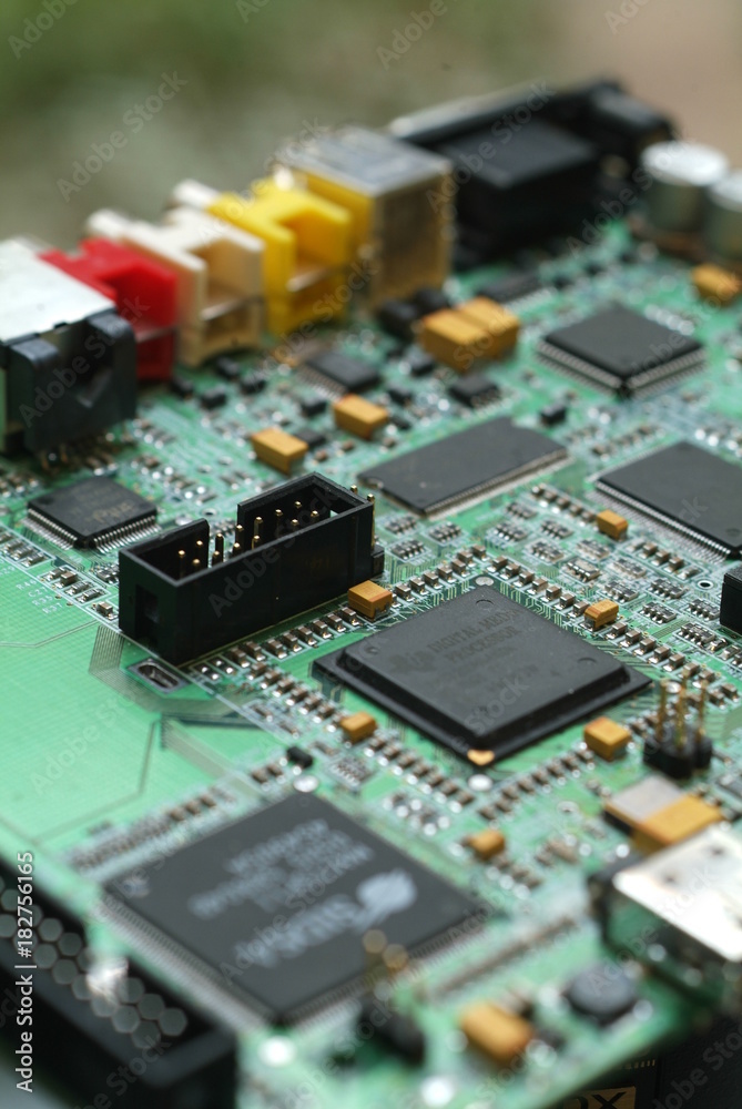 placa con microchip placa con microchip