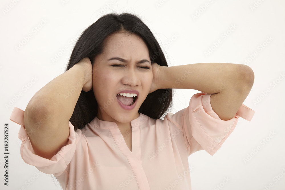 shouting shouting