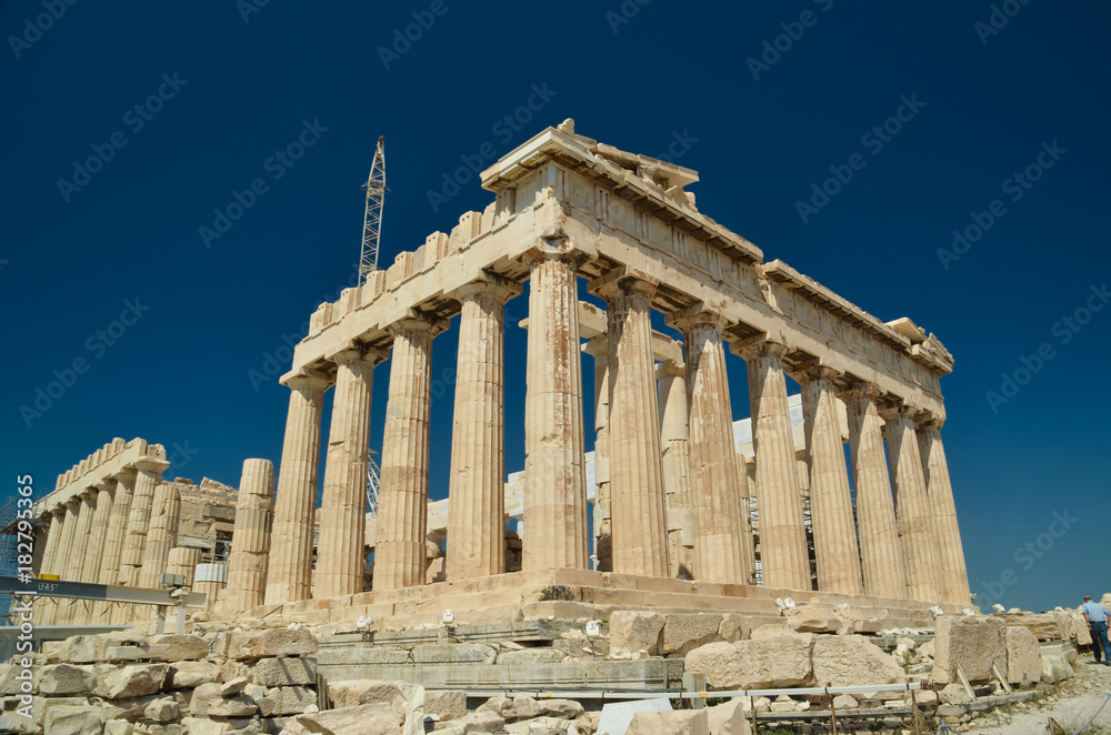 Fototapeta premium parthenon in Athens greece ancient monuments caryatids