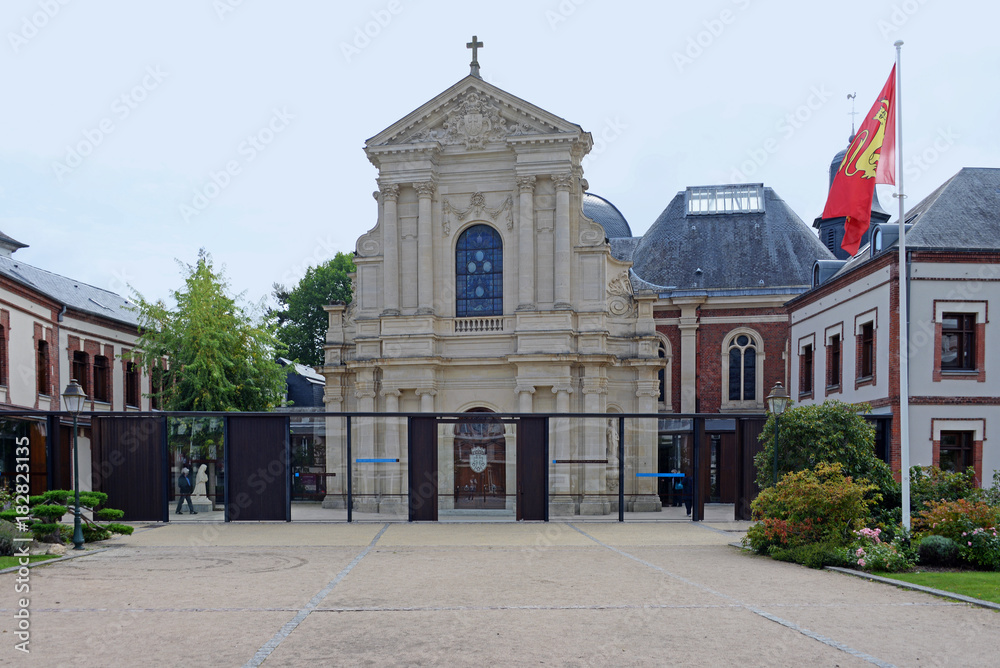 Kapelle Charmel Sainte Therese in Lisieux