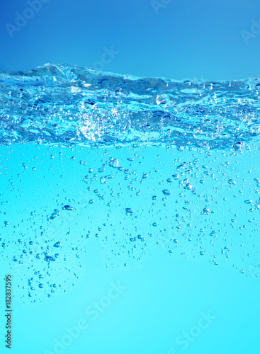 Water and air bubbles © shyshka