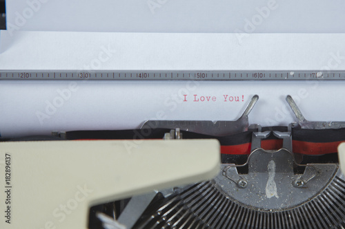 typewriter with the words, I love you