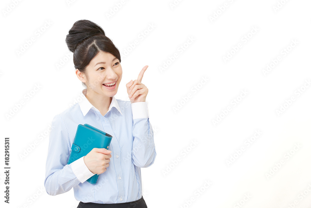 女性　ビジネス　指差し
