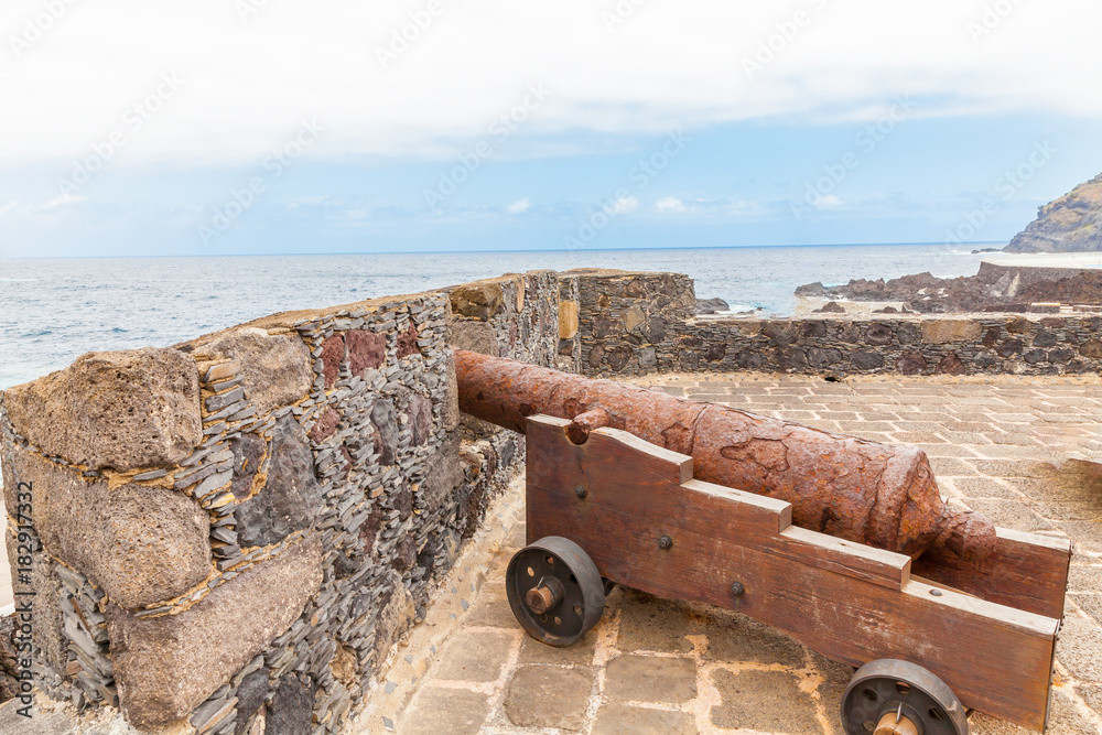 cannon in the fort of Garachico