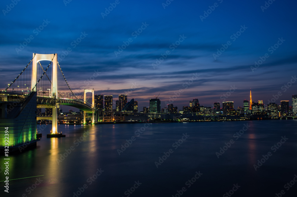 Fototapeta premium Tokyo rainbow bridge
