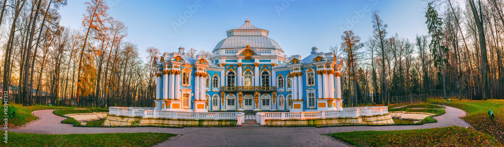 Hermitage pavilion in Tsarskoe Selo, Pushkin, Saint Petersburg - obrazy, fototapety, plakaty 