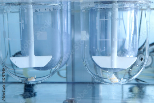 Autonomous solubility tester. Imitation dissolution of the tablet in the human stomach. Scientific research of pharmaceutical laboratory. Laboratory research in pharmacy.