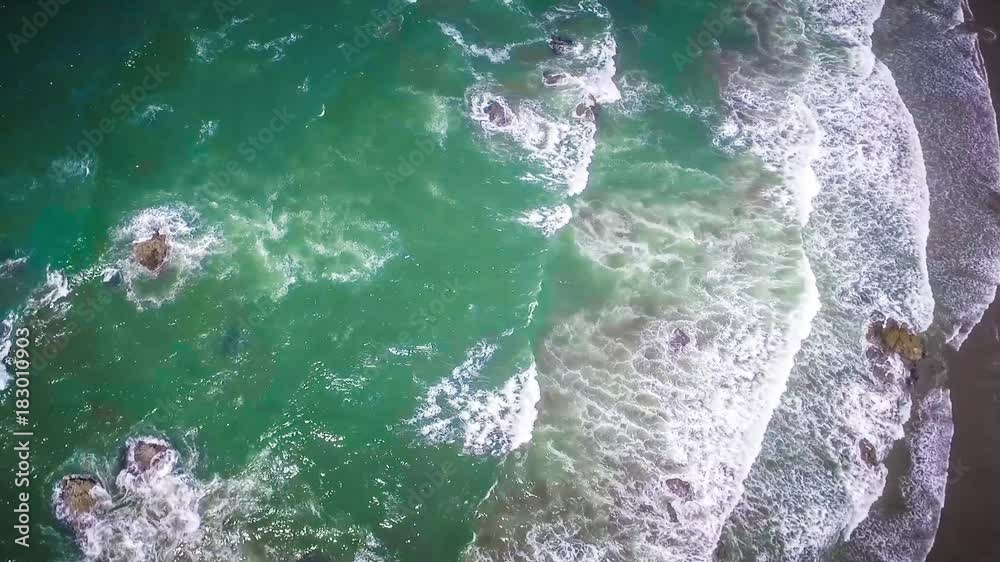 Flying above the waves Flying above the waves