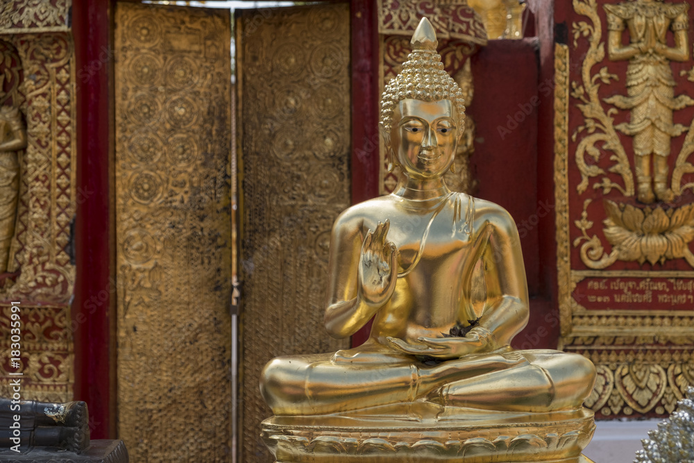Obraz premium Buddha Statue, Doi Suthep, Chiang Mai, Thailand