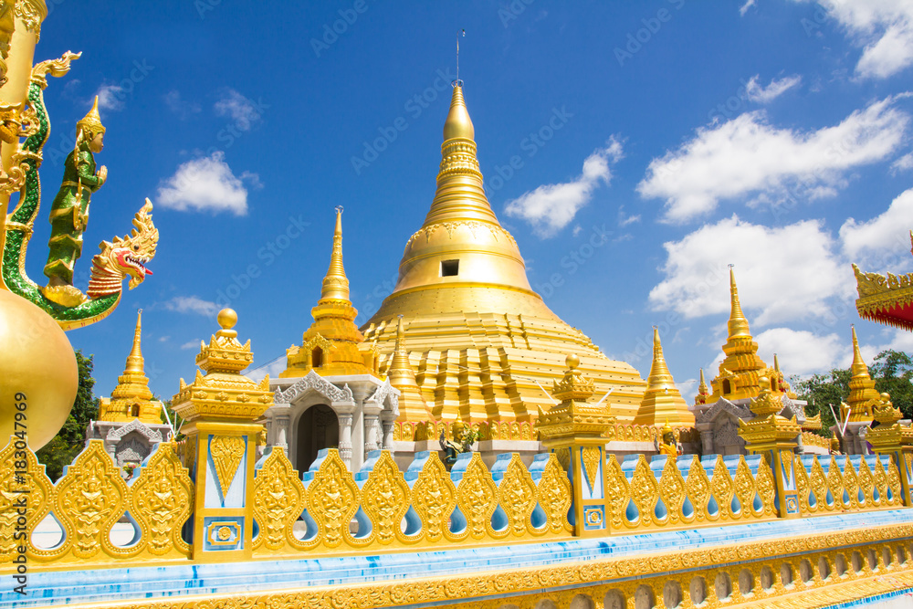 Fototapeta premium beautiful pagoda in temple