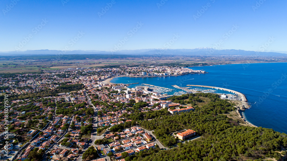 Fototapeta premium Photographie aérienne de L'Escala, en Catalogne