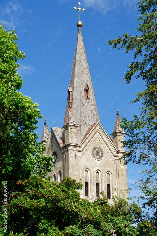Kirchturm des Heiligen Johannes in Cesis, Lettland Kirchturm des Heiligen Johannes in Cesis, Lettland