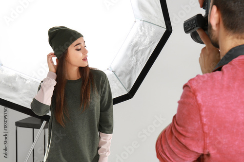 Beautiful young model posin...