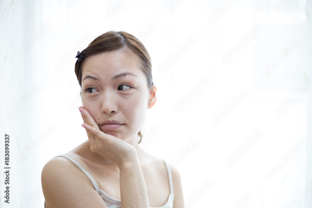 若い女性 若い女性