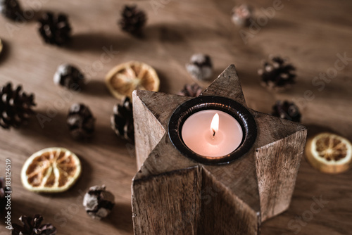 Teelichtständer aus Holz