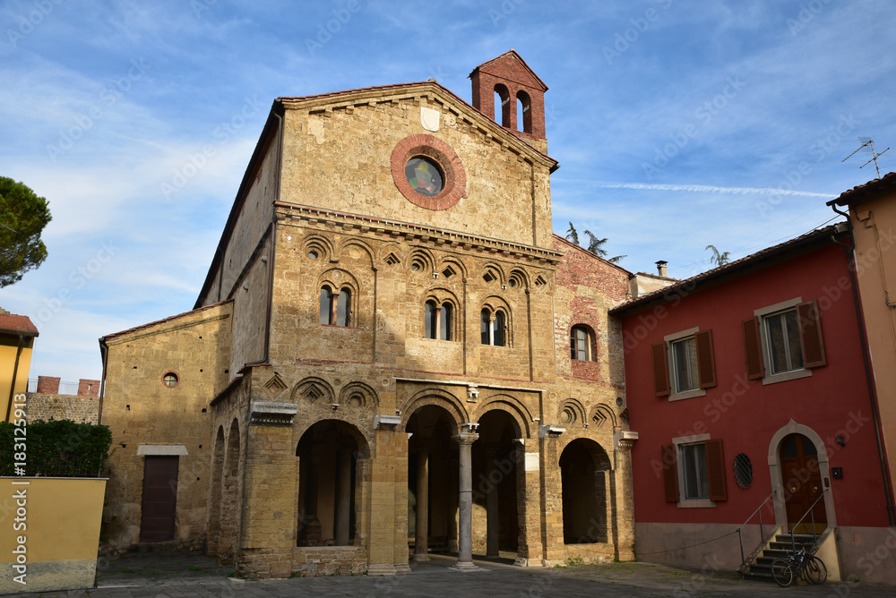 Eglise San Zeno à Pise en Toscane, Italie