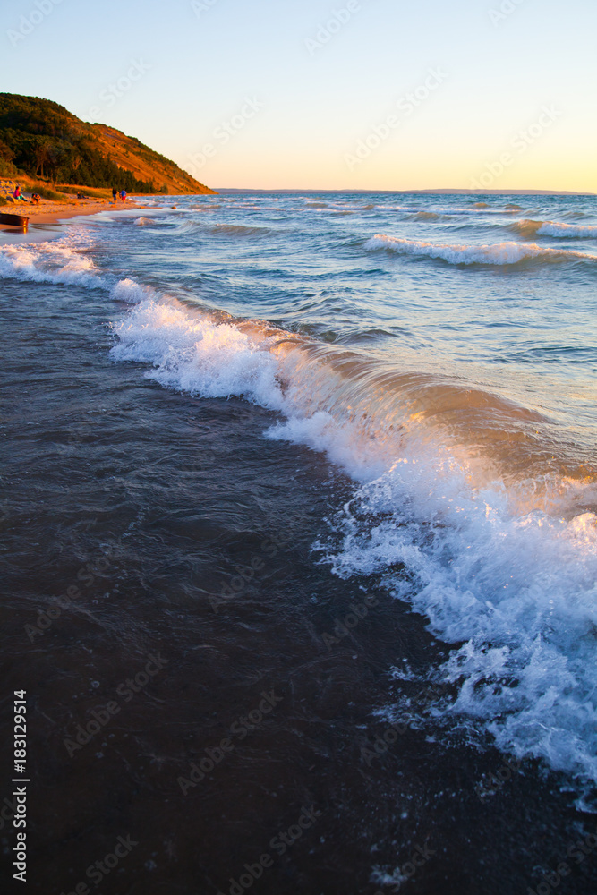 Obraz premium Exploring Michigan Landscapes and Towns