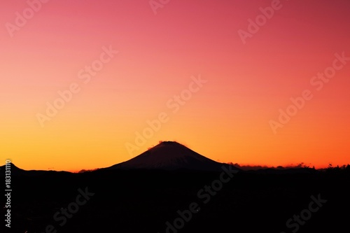 富士山夕景シルエット