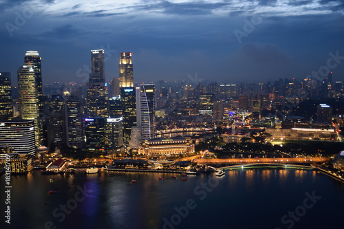 シンガポールの夜景 © LEPANNEAU