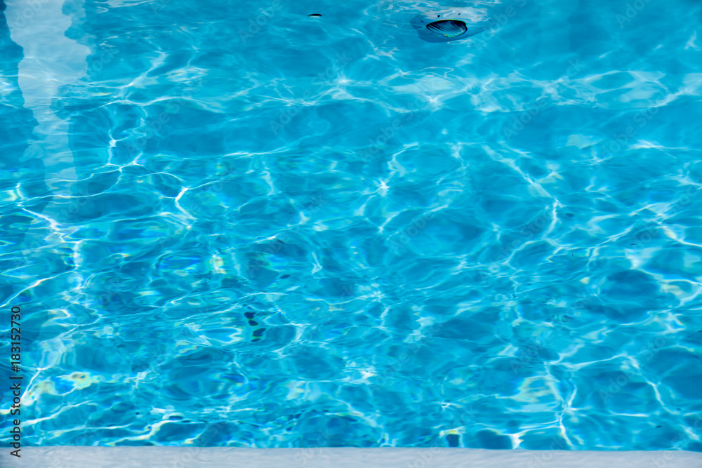 piscine bleue, bassin de baignade