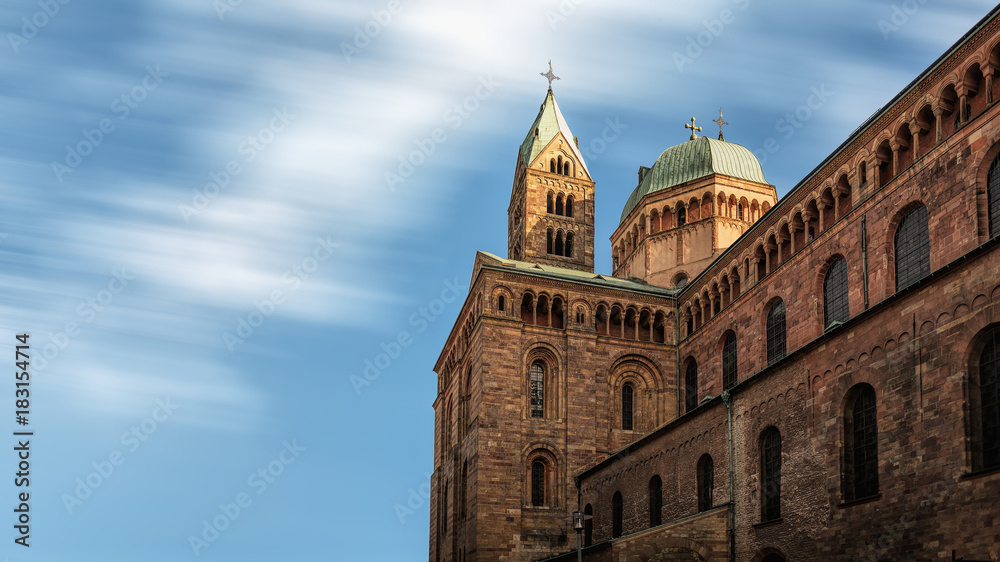 Der Kaiser Dom in Speyer mit Freifläche für Text