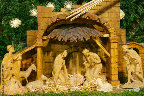 Christmas, Weihnachten, Weihnachtskrippe, Krippe, Holz, geschnitzt