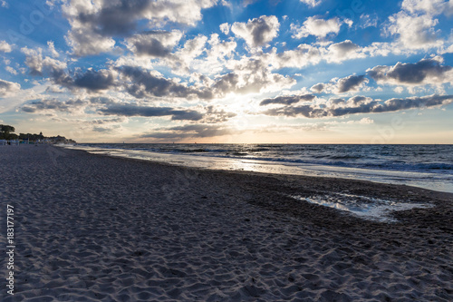 Am Ostseestrand in K  hlungsborn