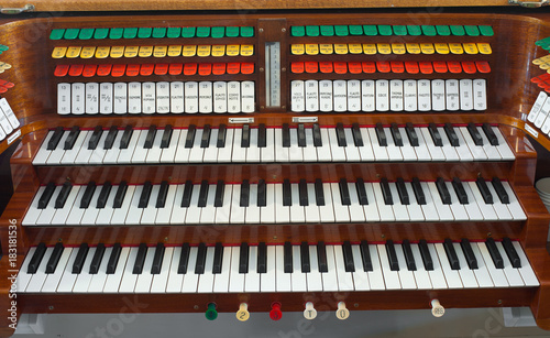 organ keyboard