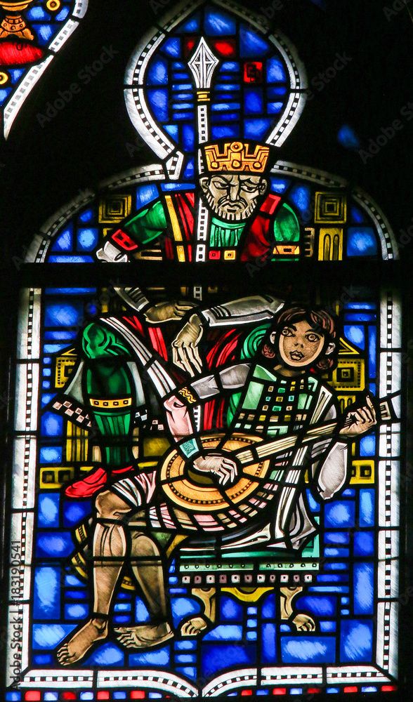 Stained Glass in Worms - Boy playing Lute